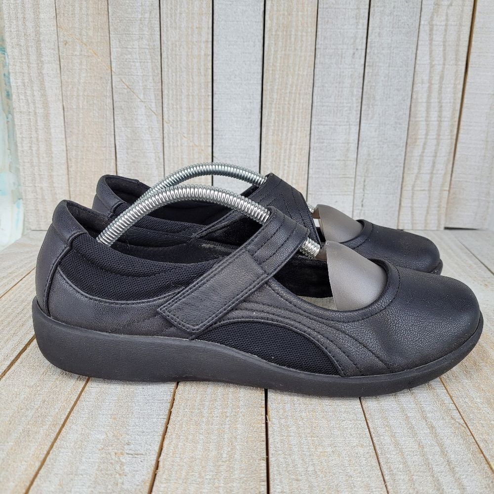 clarks mary jane cloudsteppers
